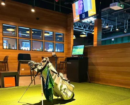 The Shack Indoor Golf Club