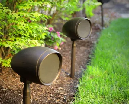 Outdoor Au﻿dio